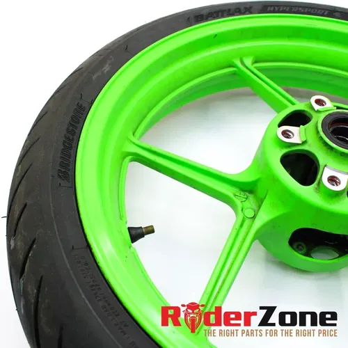2013 - 2018 KAWASAKI NINJA ZX6R WHEELS SET GREEN RIMS BRIDGESTONE TIRES BATTLAX