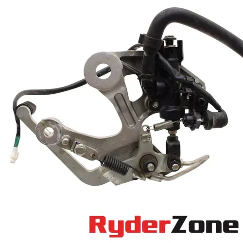 2015 - 2017 YAMAHA FJ09 RIGHT REARSET BRAKE LEVER W MASTER & CALIPER SILVER