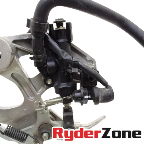 2015 - 2017 YAMAHA FJ09 RIGHT REARSET BRAKE LEVER W MASTER & CALIPER SILVER