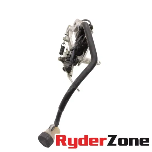 2015 - 2017 YAMAHA FJ09 RIGHT REARSET BRAKE LEVER W MASTER & CALIPER SILVER