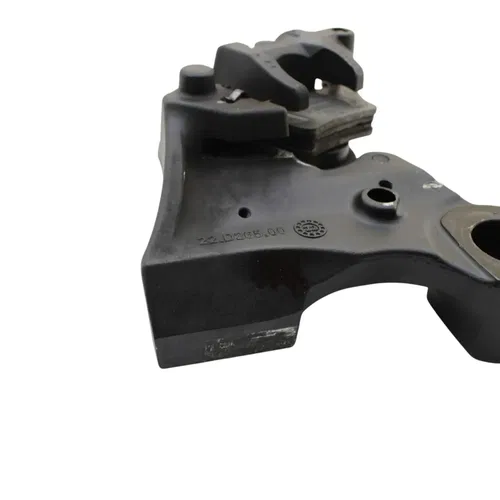 2020 - 2024 BMW S1000RR REAR CALIPER BRAKE MOUNT BACK BRACKET BLACK BREMBO