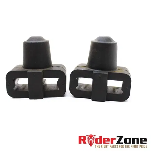 2017 - 2024 SUZUKI GSXR1000R GAS TANK MOUNTS RUBBER BUMPERS TABS FUEL BLACK