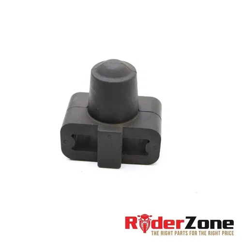 2017 - 2024 SUZUKI GSXR1000R GAS TANK MOUNTS RUBBER BUMPERS TABS FUEL BLACK