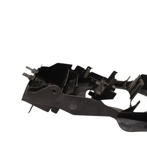 2003 2004 SUZUKI GSXR1000 BATTERY TRAY REAR BACK TAIL UNDERTAIL PLASTIC BLACK