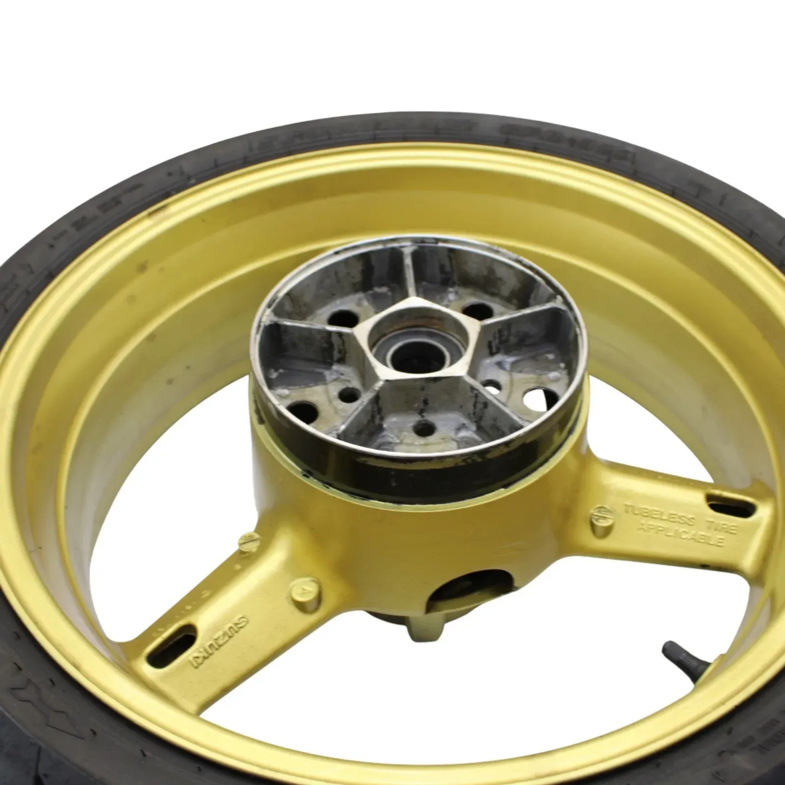 2003 2004 SUZUKI GSXR 1000 REAR WHEEL BACK RIM TIRE RUBBER YELLOW STOCK