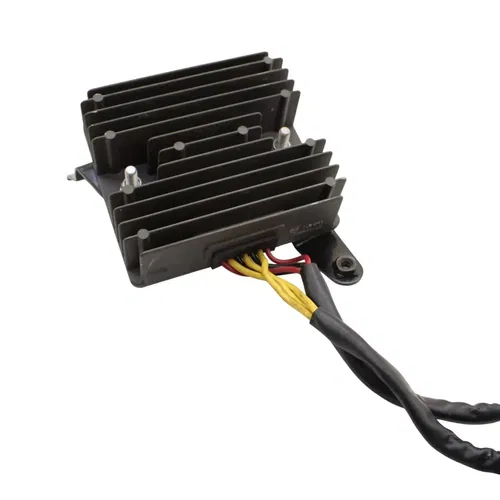 2009 - 2012 TRIUMPH DAYTONA 675R 675 VOLTAGE REGULATOR RECTIFIER OEM