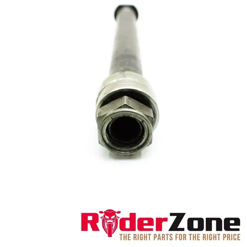 2008 - 2016 YAMAHA YZF R6 REAR AXLE W/ SPACERS BOLT NUT STRAIGHT STOCK