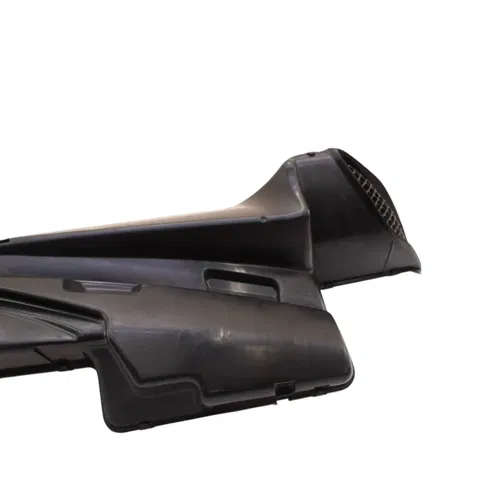 2006 - 2007 SUZUKI GSXR 600 GSXR 750 RIGHT AIR INTAKE DUCT TUBE OEM