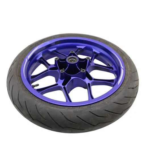 2017 - 2024 YAMAHA YZF R1 FRONT WHEEL BLUE PIRELLI TIRE *DAMAGED / BENT*