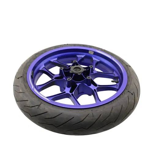 2017 - 2024 YAMAHA YZF R1 FRONT WHEEL BLUE PIRELLI TIRE *DAMAGED / BENT*