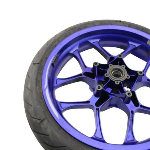 2017 - 2024 YAMAHA YZF R1 FRONT WHEEL BLUE PIRELLI TIRE *DAMAGED / BENT*