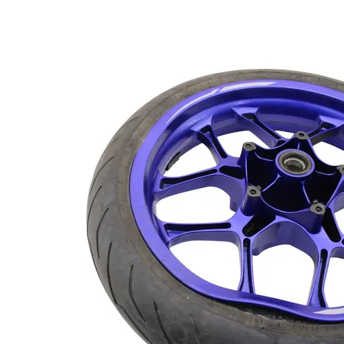 2017 - 2024 YAMAHA YZF R1 FRONT WHEEL BLUE PIRELLI TIRE *DAMAGED / BENT*
