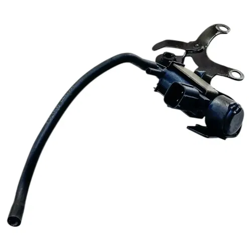 2006 - 2008 TRIUMPH DAYTONA 675 AIR VALVE SOLENOID TOP ENGINE SWITCH SENSOR