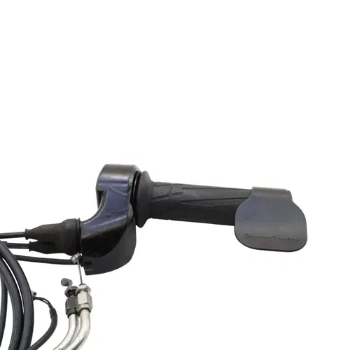 2014 - 2016 YAMAHA FZ09 THROTTLE CABLE LINE HOUSING GUIDE STOCK