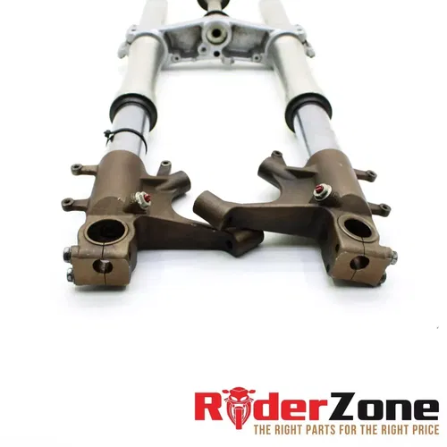 2004 2005 HONDA CBR1000RR FORKS FRONT SUSPENSION END FORK TRIPLE TREE CLAMP TOP