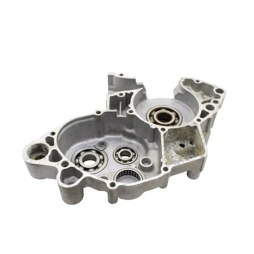 1996-2000 SUZUKI RM125 Crank Case Left & Right Engine Cases