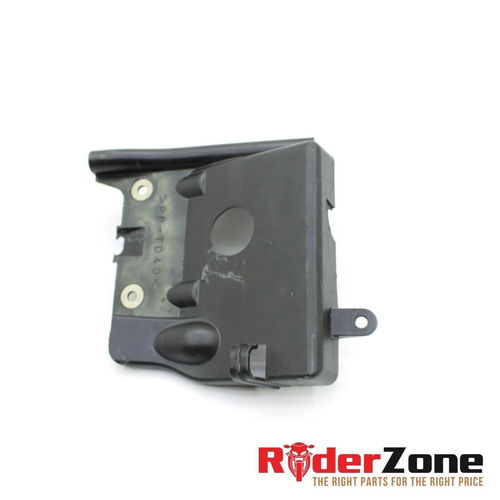 2015 - 2021 YAMAHA YZFR1 BATTERY TRAY PLASTIC BATTERY BOX TAIL UNDERTAIL STOCK
