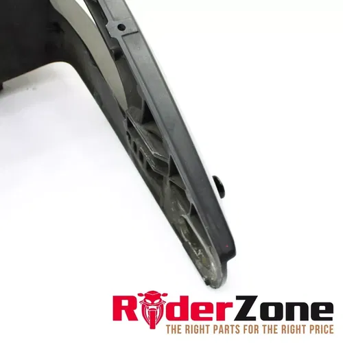 2003 - 2005 YAMAHA 06-09 R6S SWINGARM BACK SUSPENSION REAR SWING ARM BLACK OEM