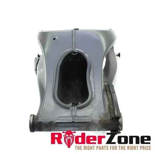 2003 - 2005 YAMAHA 06-09 R6S SWINGARM BACK SUSPENSION REAR SWING ARM BLACK OEM