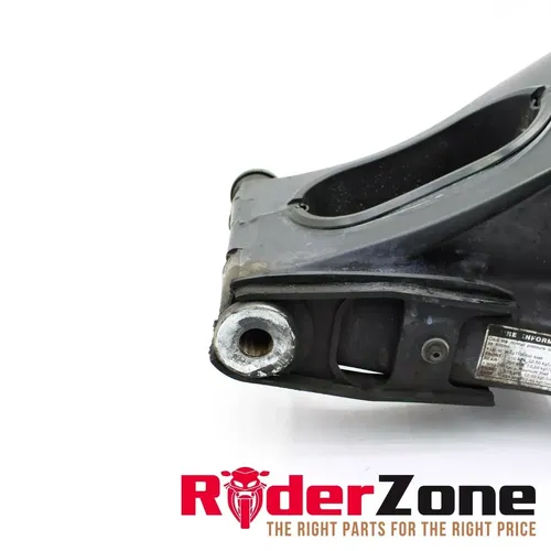2003 - 2005 YAMAHA 06-09 R6S SWINGARM BACK SUSPENSION REAR SWING ARM BLACK OEM