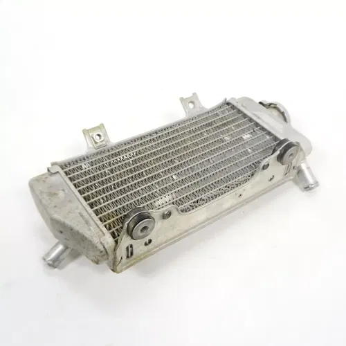 05 Honda CRF450R CRF450 Engine Cooling Right Fill Side Radiator [BJ]