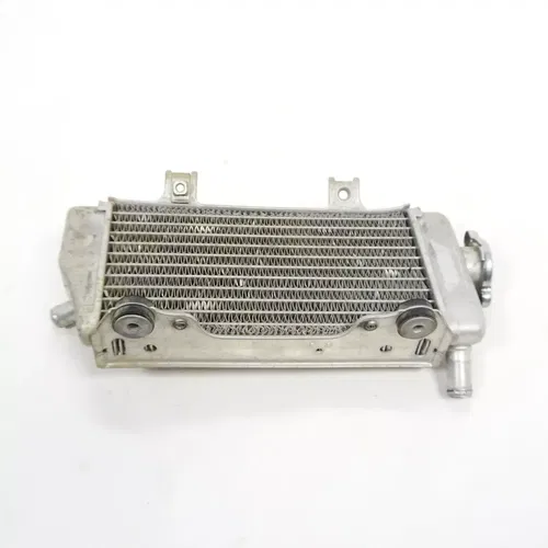 05 Honda CRF450R CRF450 Engine Cooling Right Fill Side Radiator [BJ]