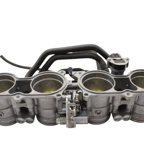 2012 - 2016 HONDA CBR1000RR THROTTLE BODY MAIN FUEL INJECTORS THROTTLE BODIES