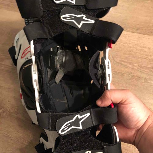 Alpinestars Fluid Pro Knee Braces (PAIR) - Size XL