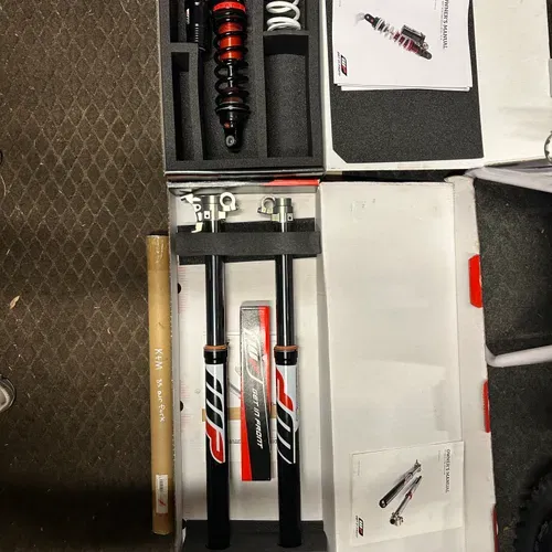 KTM Supermini WP 43 Cone Valve Forks and Trax Shock