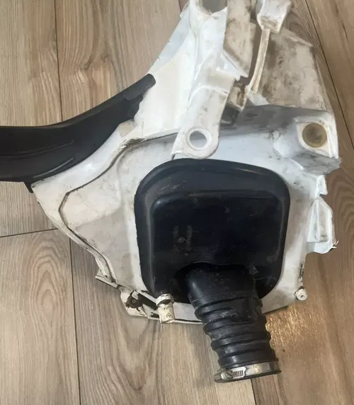 2016 - 2018 KTM 250 SXF OEM Airbox assembly with boot mudflap 350 XCF 18/2