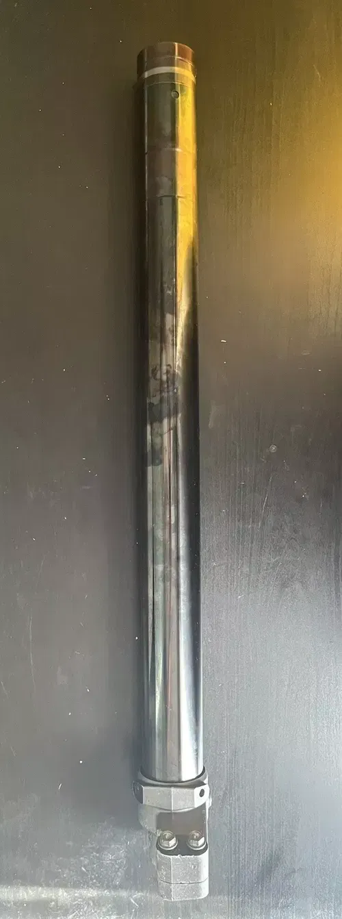 KYB Right Fork Leg