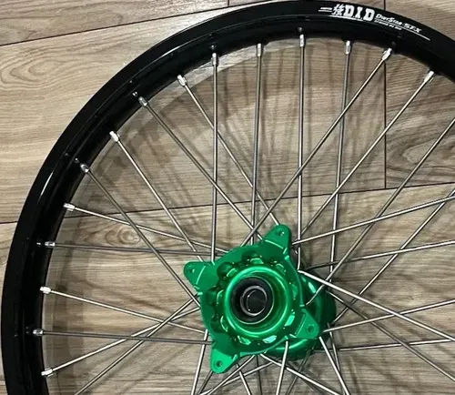 KAWASAKI FRONT WHEEL RIM KITE HUB 21X1.60 KX 250 450