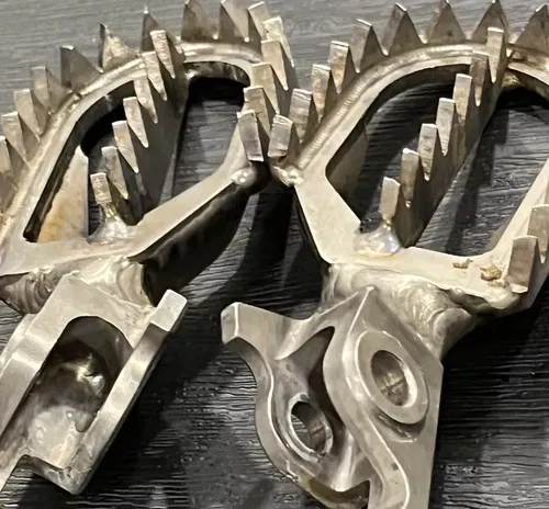 Raptor RX006 Apex Titanium Footrests Kawasaki KXF 250/450 06-23