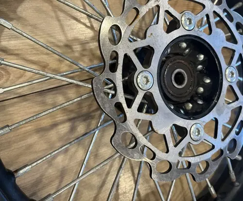 USED * GENUINE OEM SSR SR125 FRONT WHEEL HUB RIM DRUM A00276-18-00