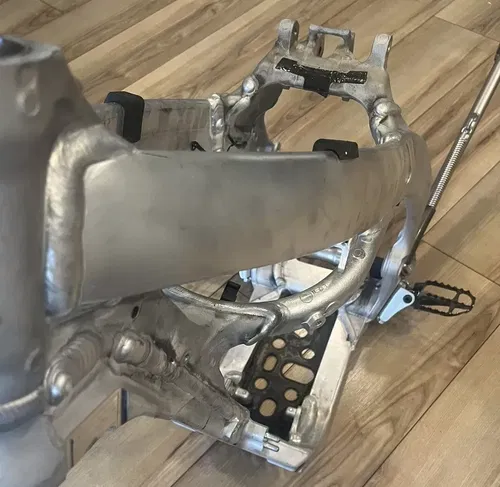 2024 KX250X main frame oem kawasaki
