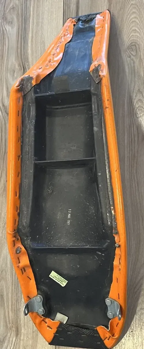 KTM 125 SX SEAT - KTM 125SX - FIT YEARS 1998 - 2000