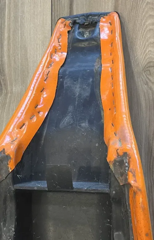 KTM 125 SX SEAT - KTM 125SX - FIT YEARS 1998 - 2000