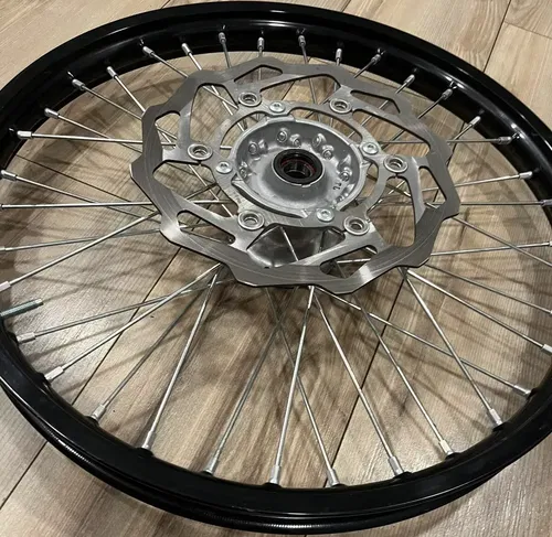 2019 - 2023 Kawasaki KX450 OEM Black Front Wheel MX33 KX250 2021 - 2024 21/5