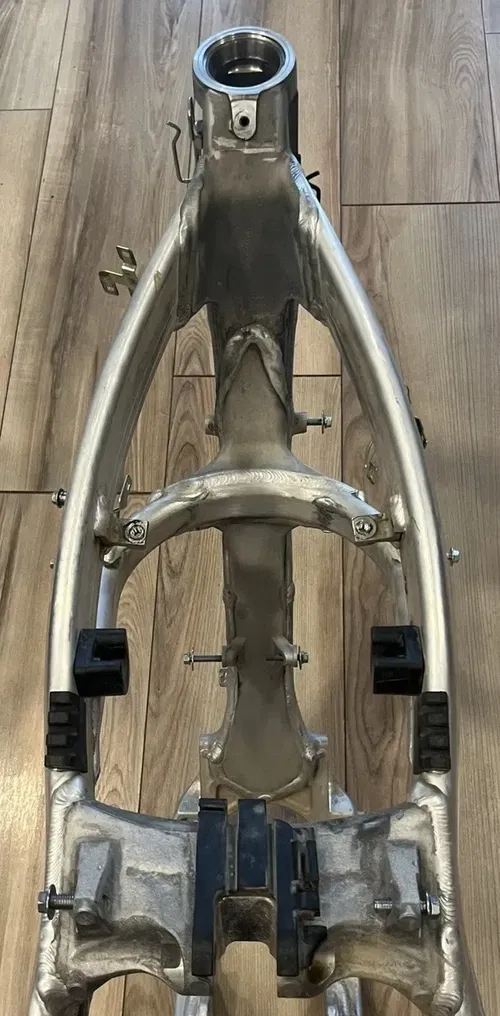 2023 YAMAHA YZ 250F FRAME MAIN CHASSIS