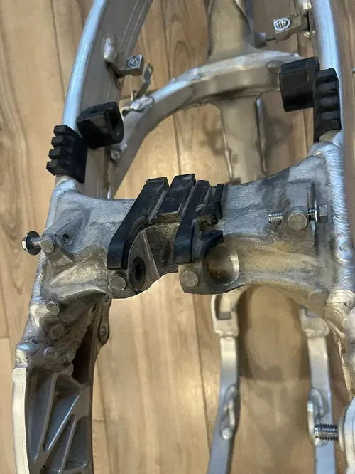 2023 YAMAHA YZ 250F FRAME MAIN CHASSIS