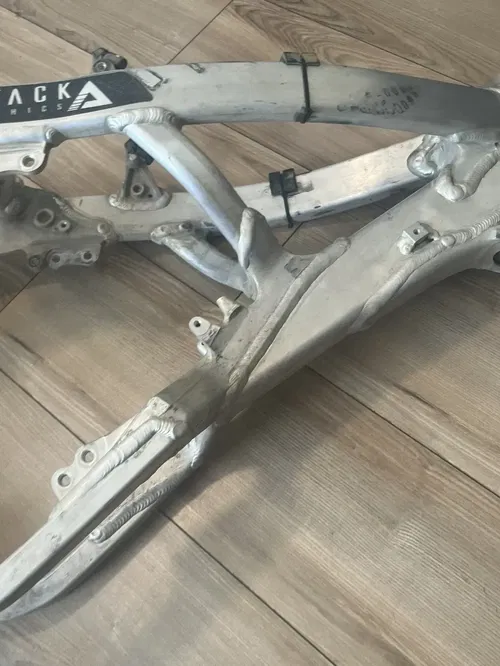 OEM 21-22 Honda Main Frame Chassis W/T 22-23 CRF250R CRF250RX