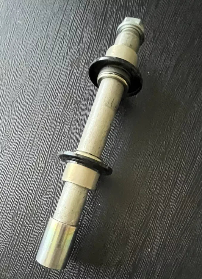 Yamaha YZ450 Front Wheel Axle Bolt  YZ 450f   NEW 2023 #2