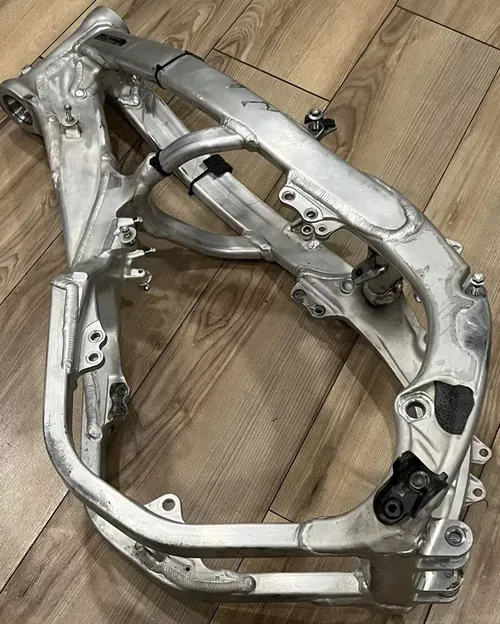 2022 HONDA Works EDITION CRF450RWE OEM FRAME CHASSIS