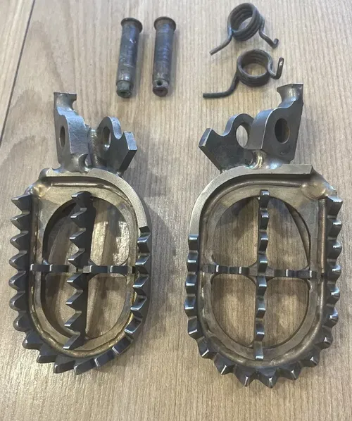 Pro Pegs Titanium Foot Pegs Fits HONDA CR125 CR250 CRF250 CRF450 PPMX001