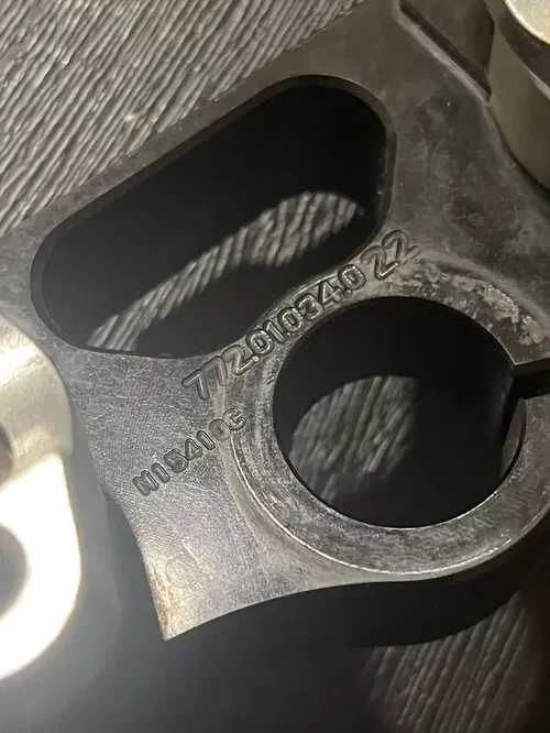 2012 ktm Top triple clamp