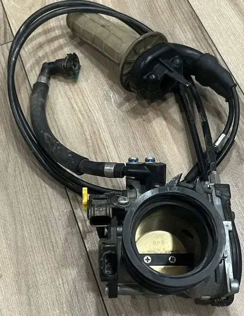 2022 Honda CRF450R Throttle Body OEM 16400-MKE-AF1