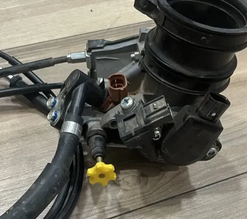 2022 Honda CRF450R Throttle Body OEM 16400-MKE-AF1