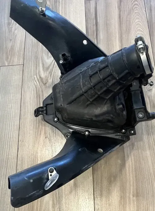 2021 YZ250F Airbox OEM Air Intake Box Duct Filter Cage Yamaha YZ 250F 2020-2023
