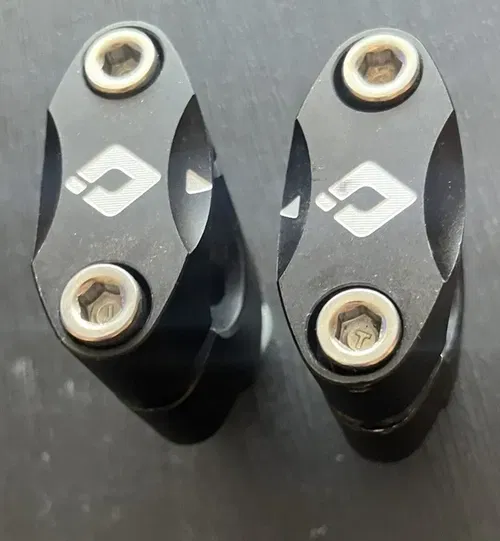ODI 0603-0647 H71BMB Universal Handlebar Clamp Kit - Bar Mount - 1-1/8"
