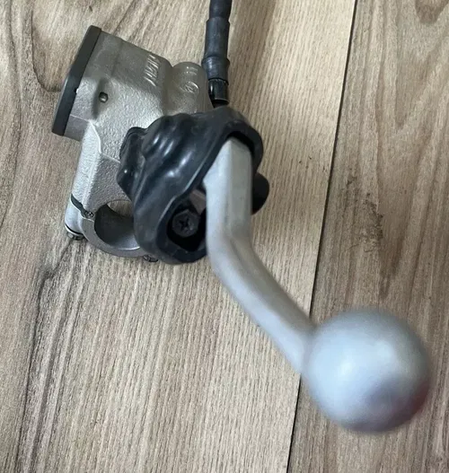 2019-24 HONDA CRF450R OEM FRONT BRAKE CALIPER ASSY.